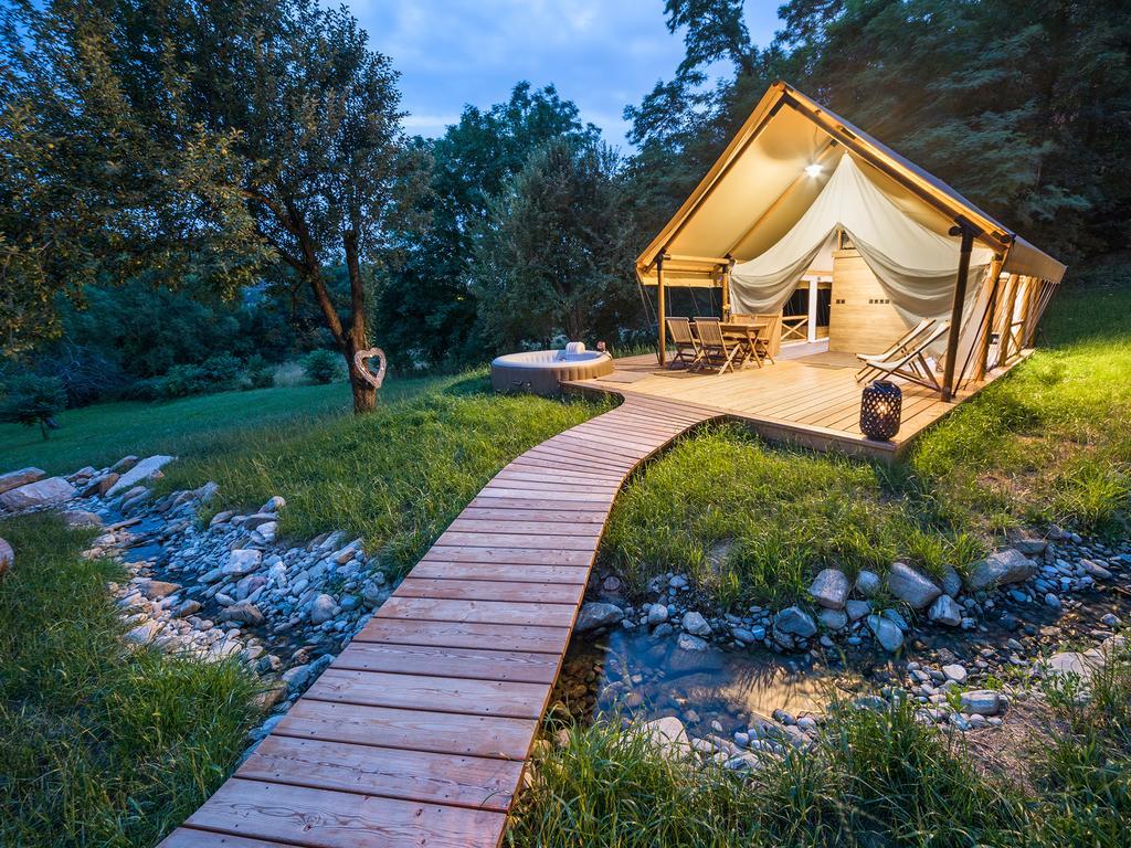 Luxury Vineyard Resort Chateau Ramsak Maribor Buitenkant foto